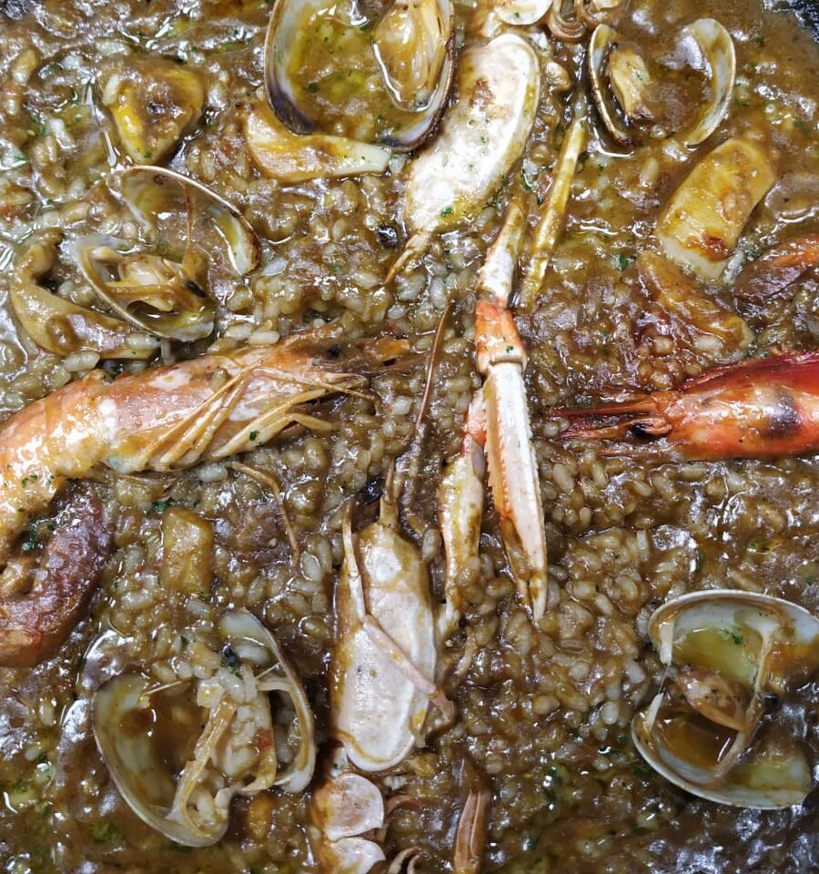 Restaurant Borda Xixerella Bordes típiques Andorranes tradició i gastronomia s’uneixen per oferir-vos servei de qualitat i una exquisida cuina de muntanya