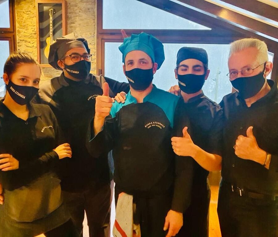Tot l’equip de Borda Restaurant Xixerella us vol desitjar un BON NADAL!