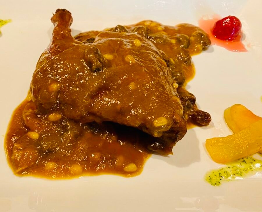 Ànec a la catalana i fruita confitada