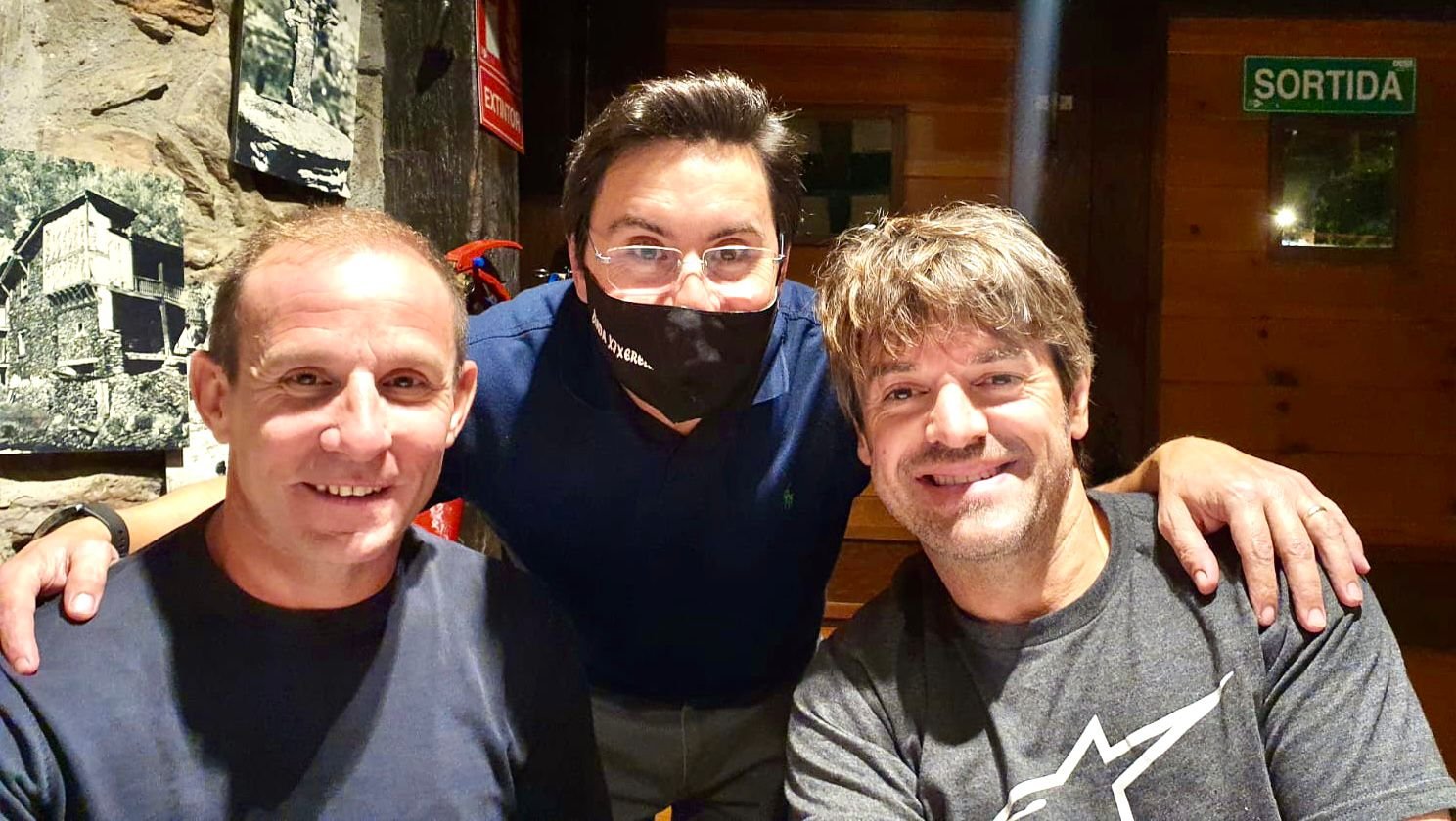 Gracias por la visita: Carlos Checa Carrera piloto español de motociclismo