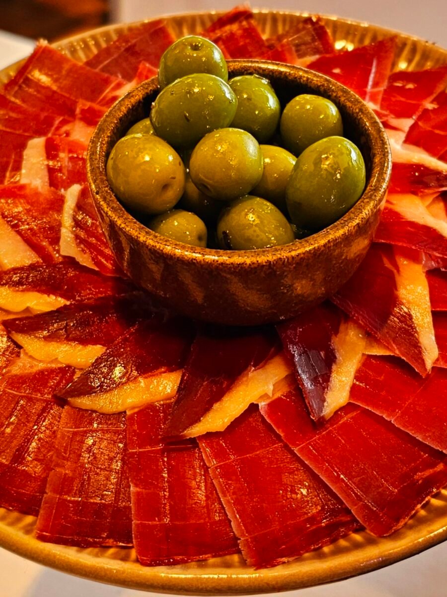 BORDA XIXERELLA Restaurante Épico: Una Experiencia Culinaria Inolvidable…