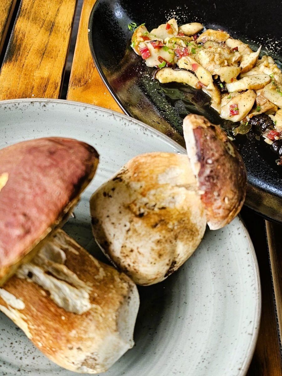 Borda Xixerella Restaurant. Els “primers ceps de la temporada” al Principat d’Andorra marca l’inici de la temporada de bolets