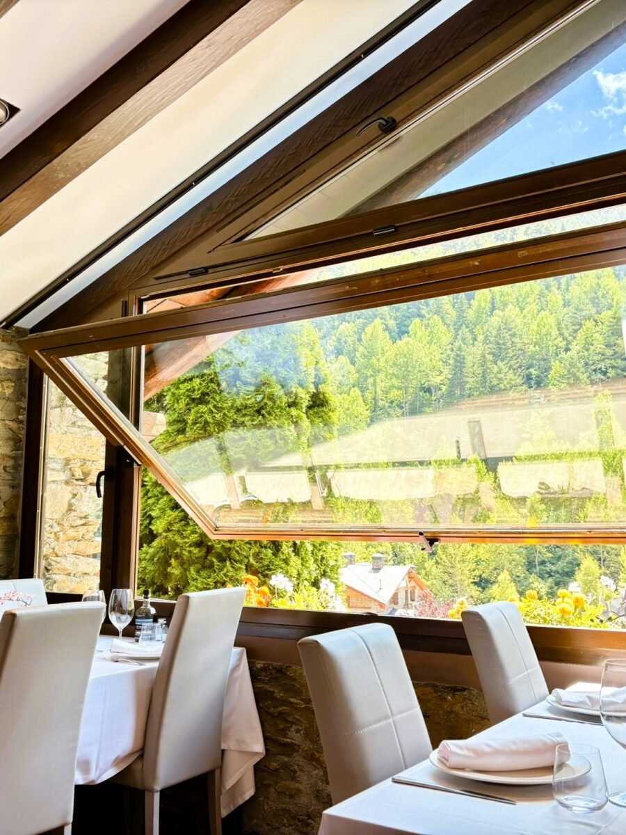 Au cœur de la vallée verdoyante de La Massana, le Restaurant Borda Xixerella s’est imposé comme l’une des adresses gastronomiques les plus prisées d’Andorre.