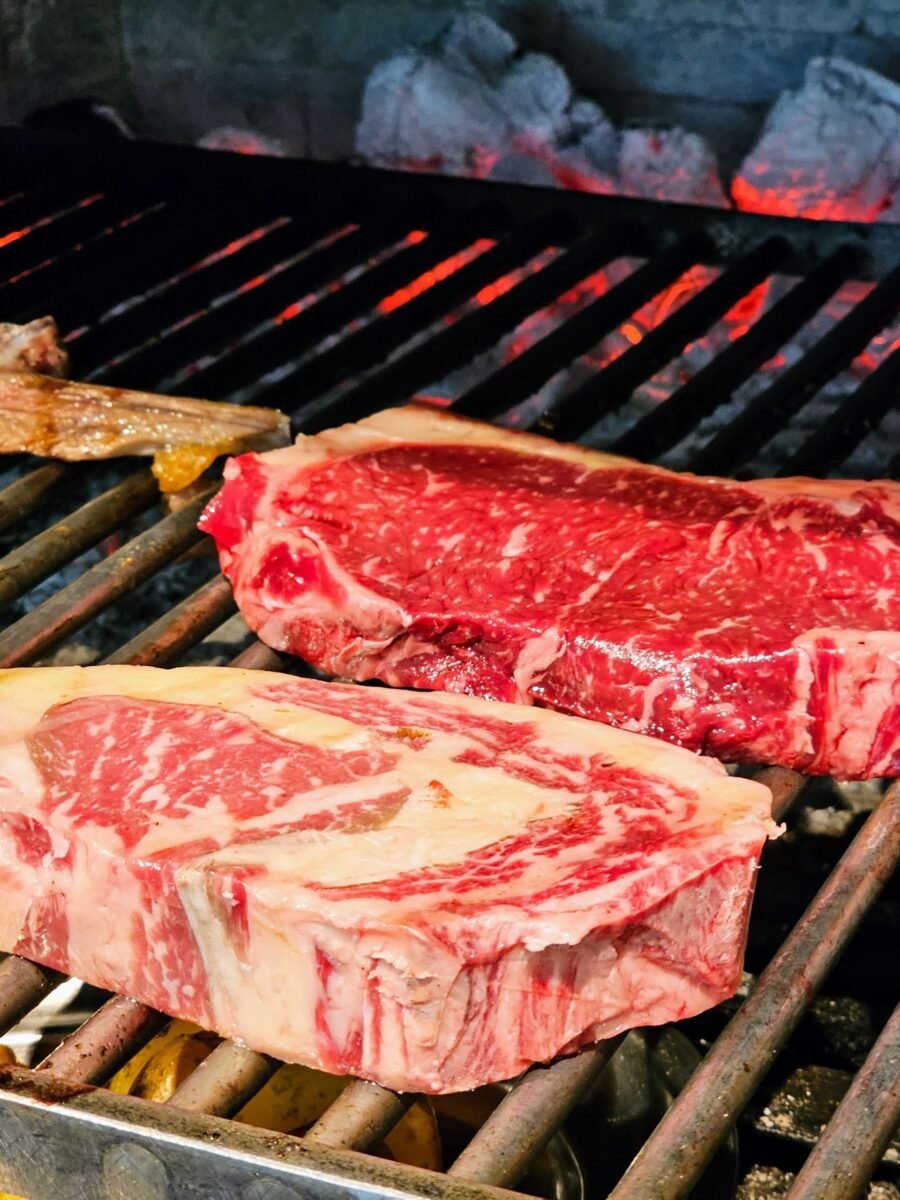 L’art de la carn madurada feta a la brasa d’alzina a la Borda Xixerella i l’emblemàtic l’Arròs de Muntanya de la Borda Xixerella🥩🔥🔥🥩