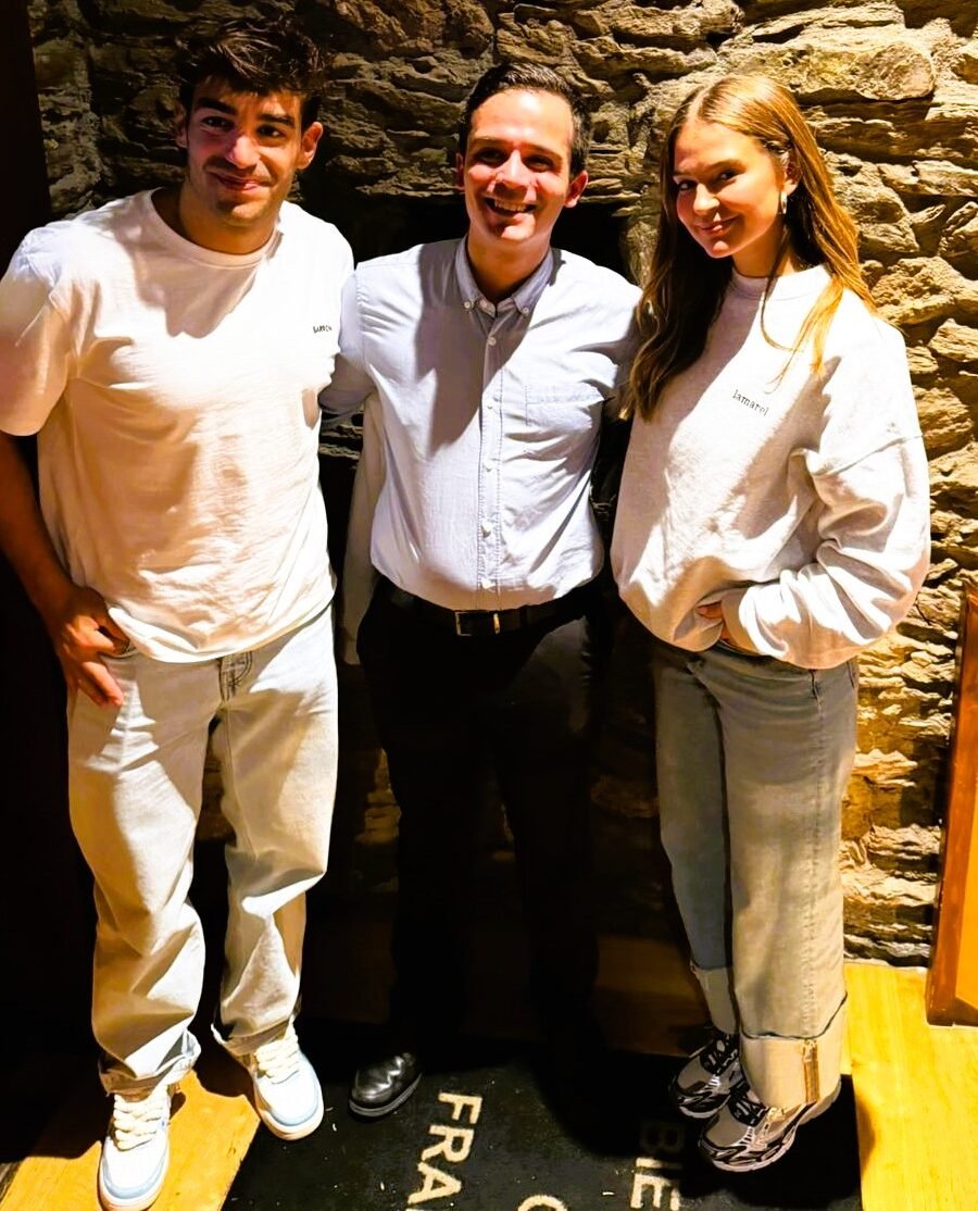 Estem molt contents @lauraescanes i @joanverdu per la vostra visita a la nostra Borda Xixerella a La Massana! ✨
