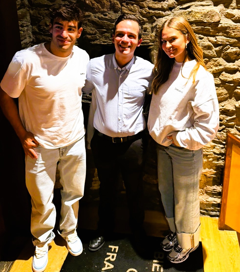 Estem molt contents @lauraescanes i @joanverdu per la vostra visita a la nostra Borda Xixerella a La Massana! ✨