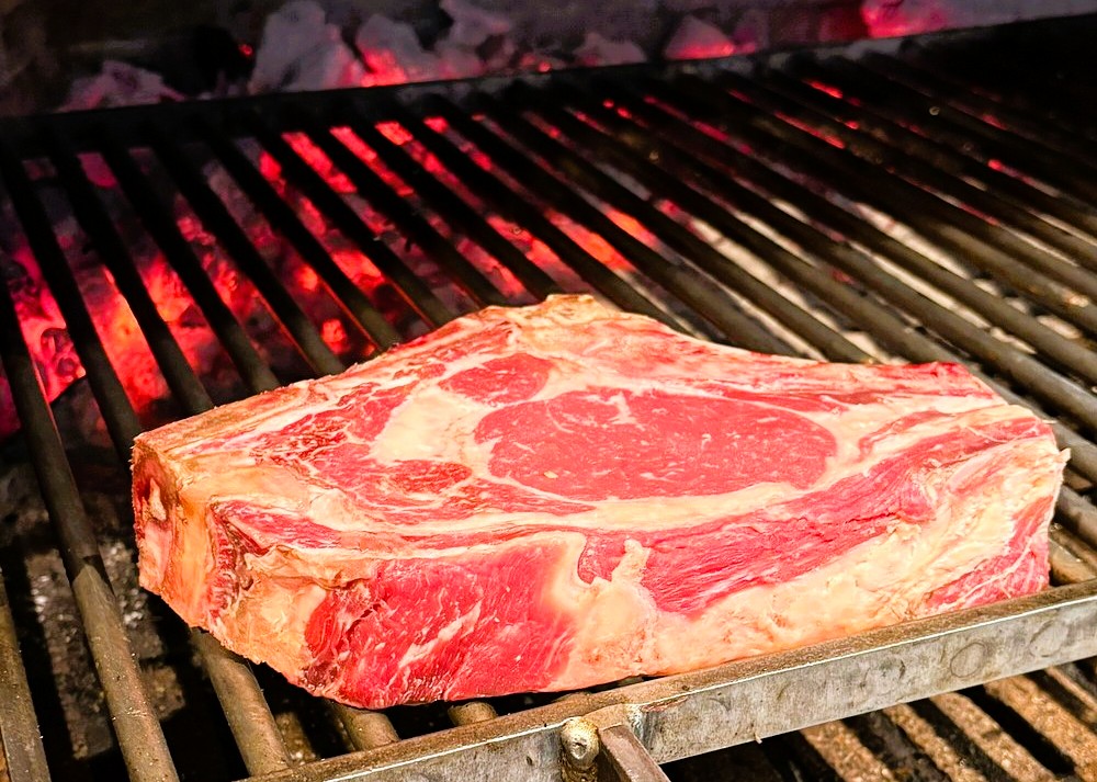 Quan un client ens diu que som “la millor borda típica d’Andorra” i que, amb la cuina del nostre xef, els plats han passat de ser molt bons a sublims, només podem sentir orgull i una profunda gratitud.