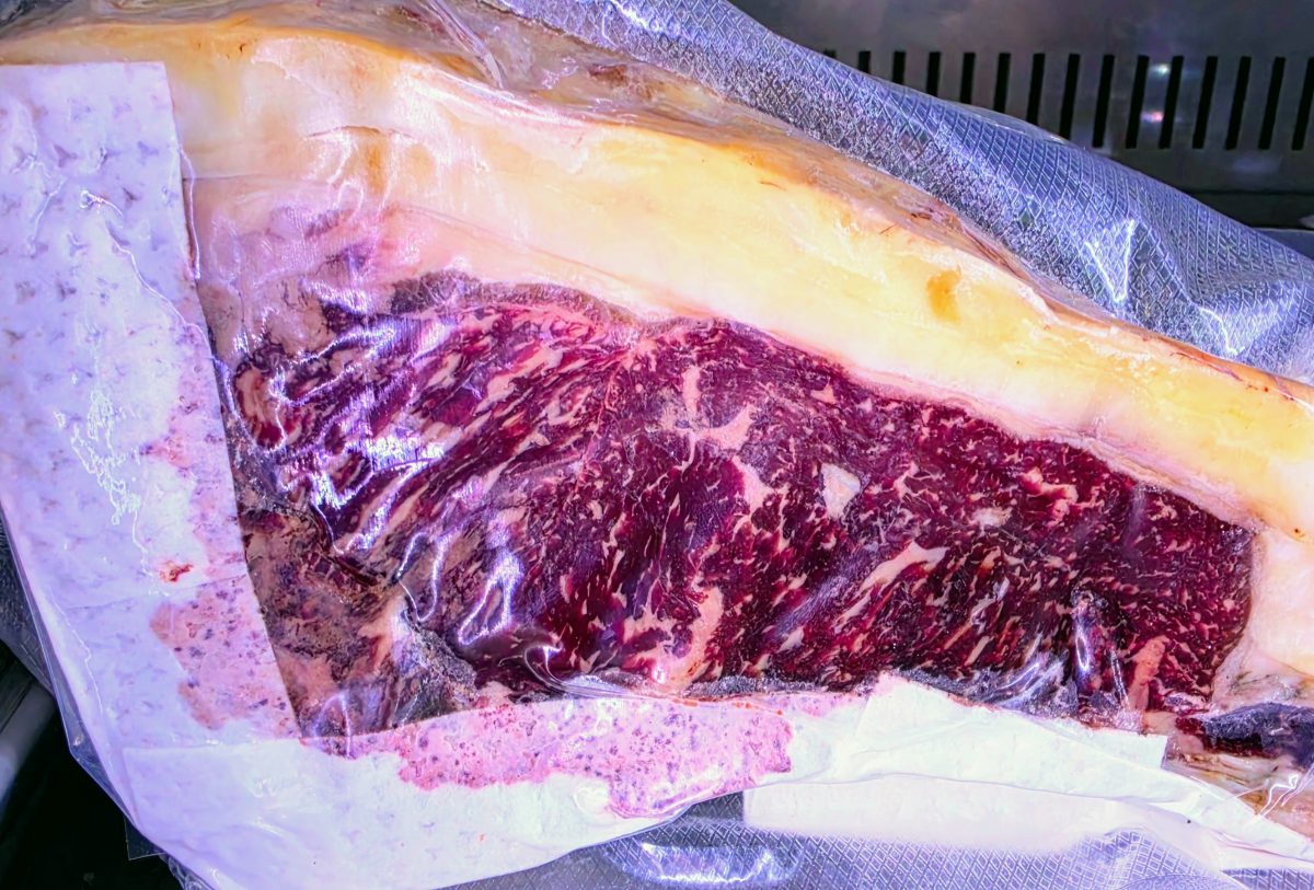 ☀️🍽️ ARRIBA L’ESTIU A ANDORRA… I LA BORDA XIXERELLA ESDEVÉ LA PRIORITAT! Quan busques un lloc on menjar cuina de tota la vida, plats de xup-xup, tradició i autenticitat… la resposta és clara: La Borda Xixerella és la borda prioritària de l’estiu a tot el Principat d’Andorra. Un espai on la gastronomia es viu amb calma, respecte pel producte i aquella essència de muntanya que enamora. 🔥 Tradició, prestigi i excel·lència A la Borda Xixerella hi trobaràs: Cuina tradicional andorrana feta com sempre Plats mediterranis i receptes clàssiques com la cua de bou Carns a la brasa: xai dels Pirineus i carns madurades de races d’Espanya, Europa, Finlàndia i el Japó Arrossos de muntanya i de marisc Fideuà de marisc Trinxat de muntanya i escudella andorrana (Segons temporada) Postres casolanes que tanquen l’àpat amb un somriure Tot plegat en un entorn de postal, envoltats de natura i amb un ambient càlid i acollidor que fa que cada visita sigui especial.