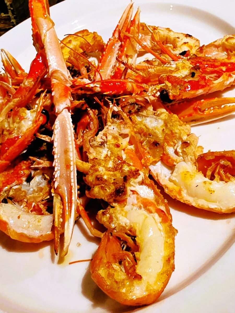 EL MILLOR PEIX I MARISC D’ANDORRA · A LA BORDA XIXERELLA Si vols gaudir d’una mariscada de nivell, amb producte fresc i sabor de costa… no cal anar al mar.
