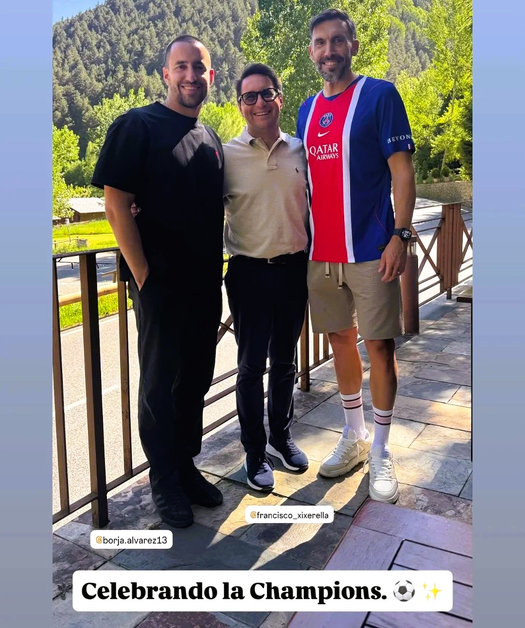 Privilegi de rebre Eder Sarabia, ha vingut a celebrar la permanència de l’Elx CF a Primera Divisió Liga Española, i Borja Álvarez (Entrenador dels porters) Goalkeeper Coach del PSG – Paris Saint‑Germain Campions d’Europa